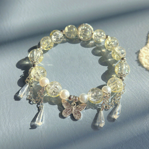 Новый стиль: браслет из бусин из хрустального стекла с градиентом, разноцветными кисточками и пятью подвесками-бабочками - Product Image 4