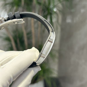 Montres pour hommes de luxe haut de gamme avec boîtiers métalliques, bracelets en caoutchouc, style design et design étanche, vente en gros d'usine - Product Image 4