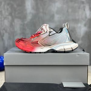 Nouvelles baskets compensées dégradées rouges 2026 pour femmes, légères, respirantes, décontractées, avec semelle intérieure confortable pour la marche - Product Image 4