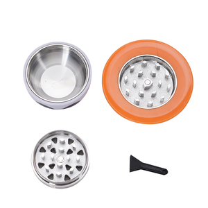 เครื่องบดยาสูบทำจากโลหะผสมสังกะสีสีเหลืองสำหรับเด็กเล็กตลกโลโก้65*53mm-3แบบกำหนดเอง - Product Image 4