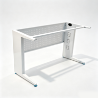Grand bureau d'ordinateur spacieux avec tiroirs et armoire, table de travail MFC pour la maison, le bureau et l'école