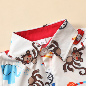 ขายส่งเสื้อเชิ้ตเด็กผู้ชายลายดอกไม้ฤดูร้อนสีแดงแบบลำลองจากจีน - Product Image 3