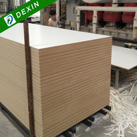 Résistant à l'humidité 4mm 15mm 17mm 18mm Panneaux de bois MDF mélaminé 1220x2440mm Bois mélaminé MDF texturé blanc