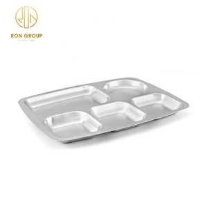 Fast Food <span class=keywords><strong>Restaurant</strong></span> 4 compartiments <span class=keywords><strong>plateau</strong></span> à déjeuner en acier inoxydable 304 plaque en acier inoxydable pour l'école hôpital cantine - Product Image 2