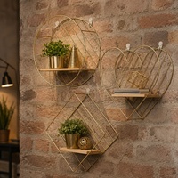Étagère murale géométrique créative en fer, support de rangement mural en métal pour salon, chambre à coucher, décoration de la maison