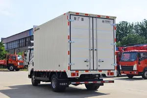 Top 2023 Premium Sinotruk Howo Small Van Cargo Truck 4x2 Diesel Van Truck Fast Light Truck