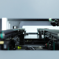 Machines de technologie de montage en surface (SMT) à 10 têtes automatiques pour la ligne d'assemblage de cartes de circuits imprimés (PCB) d'affichages LED