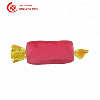 OEM Personnalisé Simple Carré Style Cou Oreiller Créatif Violet Remplissage Bonbons Forme Oreiller Doux Événement En Peluche Promotion Cadeau Avec EN71