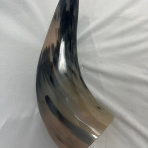 Cuerno para Beber Vikingo Medieval de la Mejor Calidad, Tallado con Diseño Animal, Artesanía Natural de Alta Demanda de Exportador Indio por crafts galore - Product Image 1