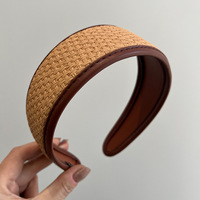 Nouveau Bandeau Tressé Rétro Tendance 2025 en Cuir PU Large et Plat Couleur Unie Accessoire Cheveux Femme Fille Printemps Été ODBO