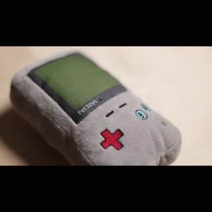 Komik karikatür oyun denetleyicisi peluş oyuncak köpek yumuşak dolması Pet çiğnemek oyuncak özel interaktif gıcırtılı yavru oyuncak - Product Image 3