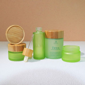 Frascos de bambú verde personalizado vacíos ambientales para exfoliante, <span class=keywords><strong>mantequilla</strong></span> corporal, crema facial, tarros de vidrio cosméticos esmerilados con tapa - Product Image 2
