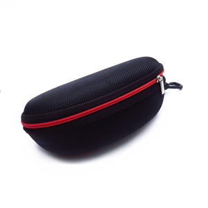 2025 עיצוב חדש מותאם אישית משקפי שמש במקרה של אריזת בד רוכסן עבור משקפי שמש pvc - Product Image 3