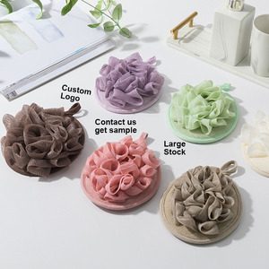 Vente en gros Éponge <span class=keywords><strong>de</strong></span> bain douce double face Gants en mousse Douche Loofah <span class=keywords><strong>Maille</strong></span> Brosse Boule <span class=keywords><strong>Gant</strong></span> exfoliant Pouf pour hommes et femmes - Product Image 1