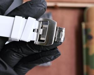 Relojes de lujo de diseño OEM y ODM personalizados, relojes de alta gama con movimiento de rotor de cristal de zafiro. - Product Image 3