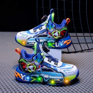 Chaussures de course antidérapantes à LED colorées, légères, respirantes et confortables, chaussures de sport de haute qualité pour enfants, style décontracté pour la marche - Product Image 5