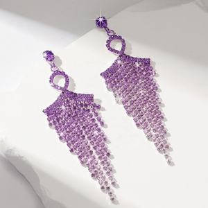 Pendientes de Borla con Diseño de Mariposa, Estilo Geométrico Femenino, de Lujo y Alta Gama, Chapados en Oro con Circonita y Cobre, Venta al por Mayor - Product Image 6