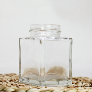 Factory Production and Manufacture <strong>Liquor</strong> Glass <strong>Bottle</strong> and clear Whiskey <strong>Liquor</strong> Gin <strong>Bottle</strong> <strong>175ml</strong> 250ml 500ml 700ml - Product Image 6