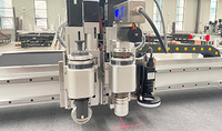 Máquina de Corte de Cartón CNC a Precio de Fábrica para Embalaje de Cartón, Cajas de Regalo, Cajas de Pizza, con Cámara CCD y Ranurado en V, con Certificación CE