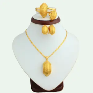 Jh Nieuwe Collectie Hot Koop Dubai Stijl Vergulde Populaire Exquisite Voor Vrouwen Gift Sieraden Set
