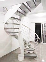 Escalier sur mesure pour appartement duplex, loft, maison, luxe léger, acier et bois intégrés, plaque d'acier rotative intérieure