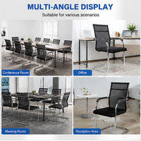 Chaise de bureau visiteur cantilever en maille respirante avec base chromée et accoudoirs fixes, idéale pour les salles de conférence, les bureaux d'attente et le télétravail