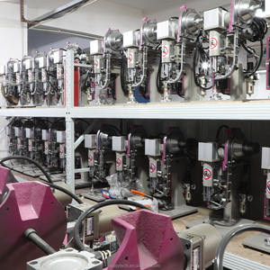 Mesin Pembuat Lubang Mata Ayam Otomatis untuk Gorden Banner dengan Lubang Logam - Product Image 5