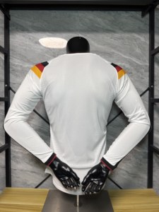 Camiseta de la Selección Nacional de Alemania para la Copa Mundial de Fútbol 2026, Edición Limitada Clásica, 100% Poliéster, Transpirable y de Secado Rápido - Product Image 2