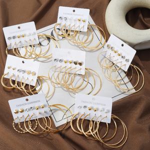 ต่างหูห่วงแบบหนีบสำหรับผู้หญิง Jxx ดีไซน์ทันสมัย ชุบทอง 24K ทำจากทองเหลือง กันน้ำ รูปทรงเรขาคณิต ขนาดใหญ่ ไม่หมองคล้ำ - Product Image 2