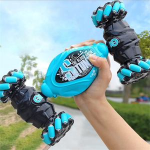 Carro Acrobático de Drift 4WD com Controle Remoto de <span class=keywords><strong>2</strong></span>.4ghz, Sensor de Gestos, Carregador de Bateria <span class=keywords><strong>USB</strong></span>, Elétrico de Plástico para Adultos - Product Image 3