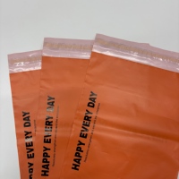 Enveloppes d'expédition imperméables en gros, sacs de messagerie durables résistants aux déchirures, fermeture autocollante, sacs d'expédition personnalisés avec logo, taille personnalisée