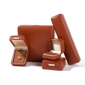 Boîte à bijoux en velours marron rose poudré, coffret de luxe double pour emballage de bijoux, boîte personnalisée en cuir avec fermeture à pression - Product Image 3
