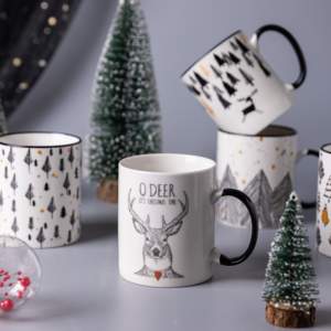Ensemble de tasses en céramique pour l'hiver et Noël - Motif de rennes et de sapins, tasses à café, citation de Noël, cadeau de fête pour Noël - Product Image 2