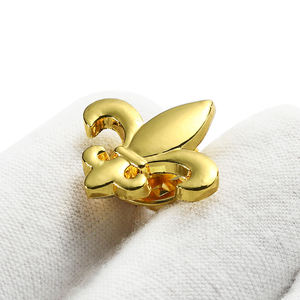 Popular decorativo personalizado en relieve 3D Logo traje insignia Iris flor oro esmalte Pin broche Pin Broches alfileres broches - Product Image 2