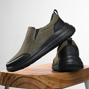 Zapatos Deportivos de Moda para Hombre, Talla Grande, Parte Superior de Malla Transpirable, Suela Ligera de EVA, con Cordones, Suaves para Correr, Caminar en Primavera y Verano - Product Image 1