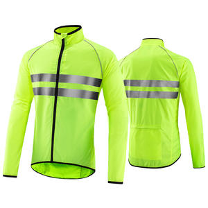 เสื้อยืดแขนสั้นผ้าโพลีเอสเตอร์คุณภาพสูง สีพื้น ซึมซับเหงื่อ แห้งเร็ว ป้องกันแบคทีเรีย น้ำหนักเบา ระบายอากาศได้ดี - Product Image 1