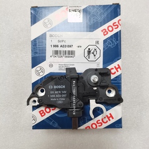 Cho <span class=keywords><strong>Bosch</strong></span> 12V tự động phát điện điều chỉnh điện áp OEM 1986ae0097 cho john deere cho trường hợp - Product Image 5