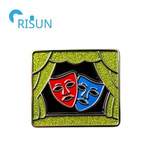 Spille Personalizzate in Smalto a Forma di Maschera Teatrale, Distintivo per Club di Teatro, Spilla Premio per <span class=keywords><strong>Attori</strong></span> e Operatori Scenici - Product Image 4