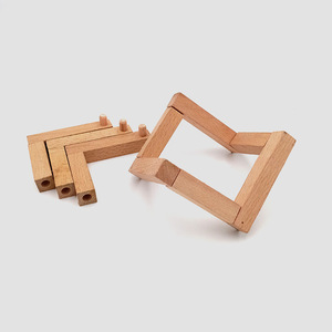Base de lámpara de madera con soporte para luna, diseño desmontable de madera maciza para uso como luz nocturna - Product Image 3