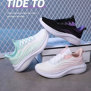 Chaussures de course décontractées pour femmes personnalisées mode tendance automne extérieur anti-dérapant respirant doublure en maille marche baskets d'entraînement - Product Image 6