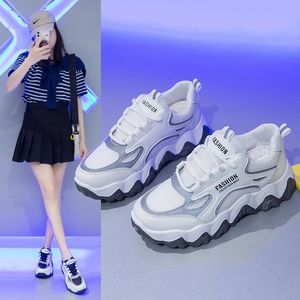 Zapatillas Deportivas Coreanas de Plataforma para Estudiantes, Primavera-Verano - Product Image 3
