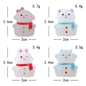 Figurines en résine lumineuses d'animaux adorables du monde ancien en gros pour la décoration de village de Noël, de table et de maison en hiver - Product Image 1