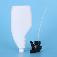 Flacons de pulvérisation à déclenchement d'acohol chimique imprimés avec logo personnalisé en plastique hdpe 500ml 17.5oz