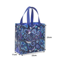 Logo personnalisé Design Prix d'usine Sac d'emballage de cadeau vêtement réutilisable coloré avec poignée