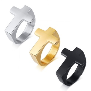 Anillo de Hombre de Acero Inoxidable con Cruz Religiosa, Bañado en Oro al Vacío, Resistente a la Decoloración y al Óxido, Gran Venta - Product Image 1