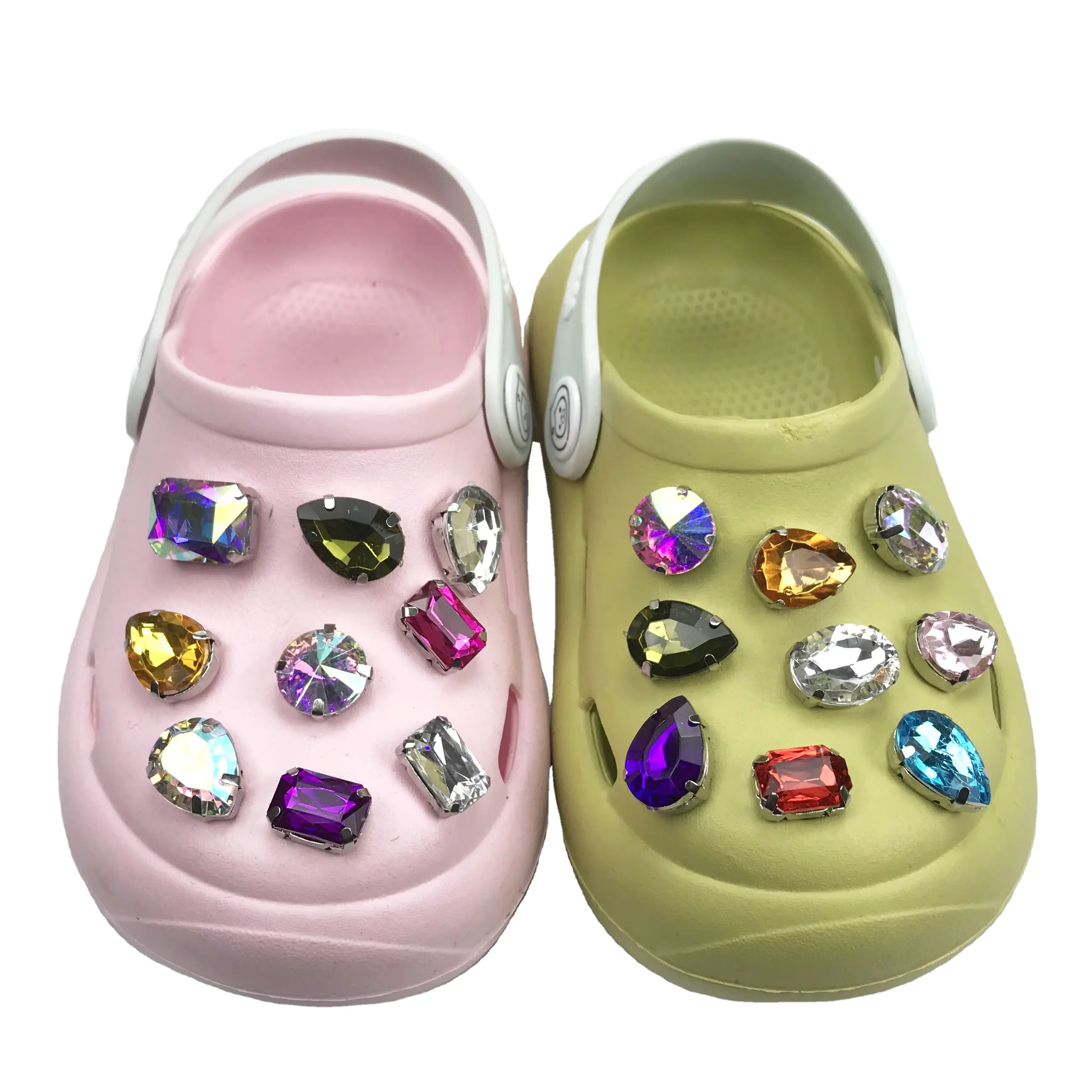 Grosir Dekorasi Sepatu Berlian Imitasi Kristal untuk Jimat Penyumbat Sepatu Taman