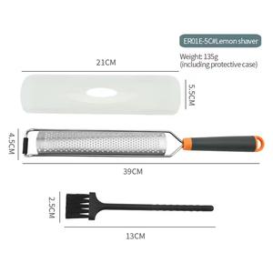 Râpe à lame multifonctionnelle en acier inoxydable 18/8 avec couvercle de protection Poignée ergonomique pour le fromage - Product Image 6