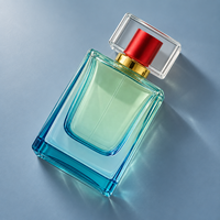 Flacon pulvérisateur de parfum en verre rectangulaire de 8 ml avec bouchon transparent et boîte de présentation assortie pour l'emballage de parfums et les coffrets cadeaux