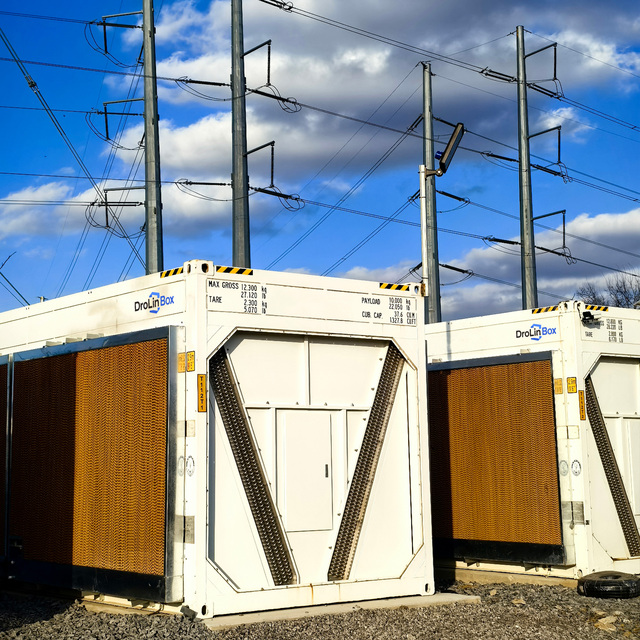 DrolinBox 40HC Bitcoin Mining Data Center in Containers 192 Servers S19 Hydro PUE 1.06 Turnkey Solution