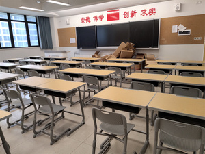 Meubles de classe pour lycée, mobilier commercial, cadre en métal, ensemble de pupitre et de chaise en bois pour les salles de classe des écoles primaires - Product Image 3